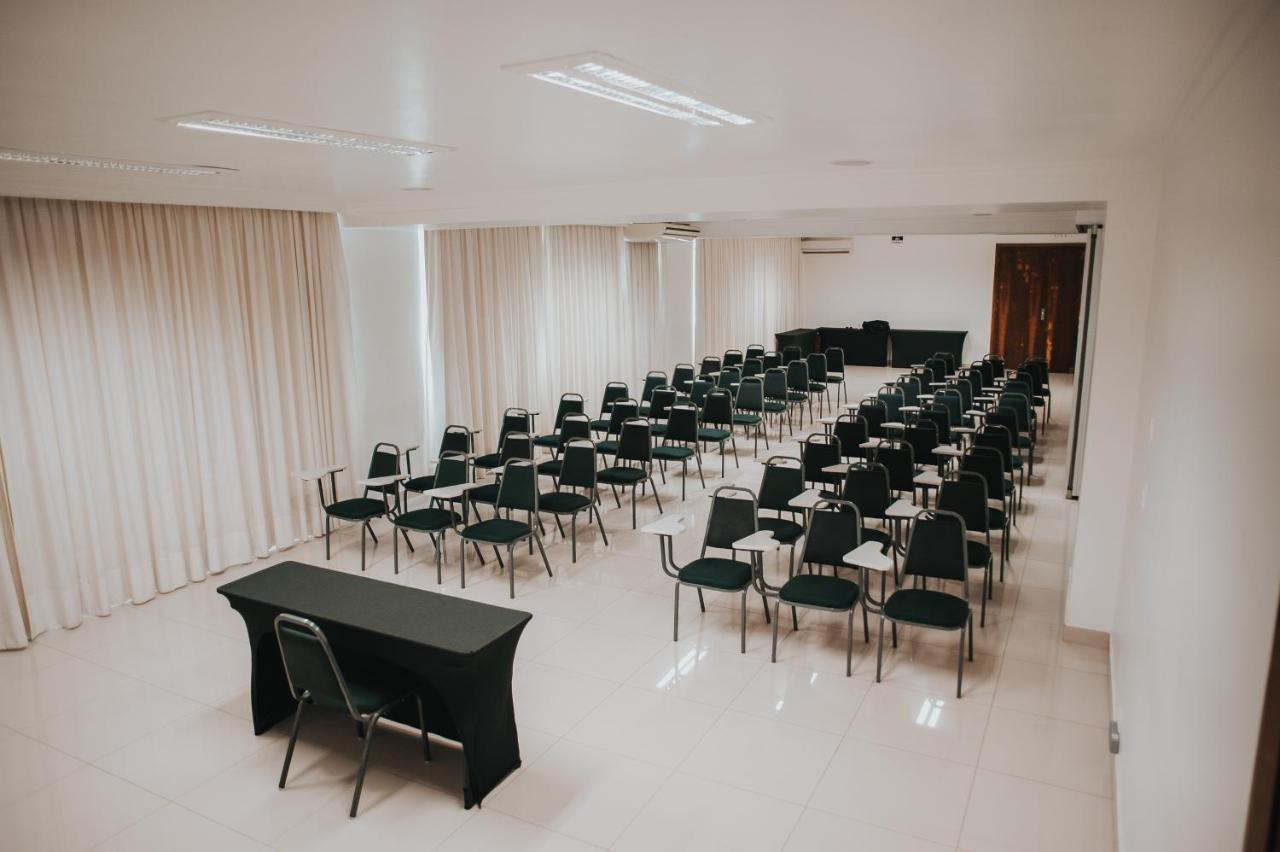 Arua Hotel, Restaurante E Convencoes プレジデンテ・プルデンテ エクステリア 写真
