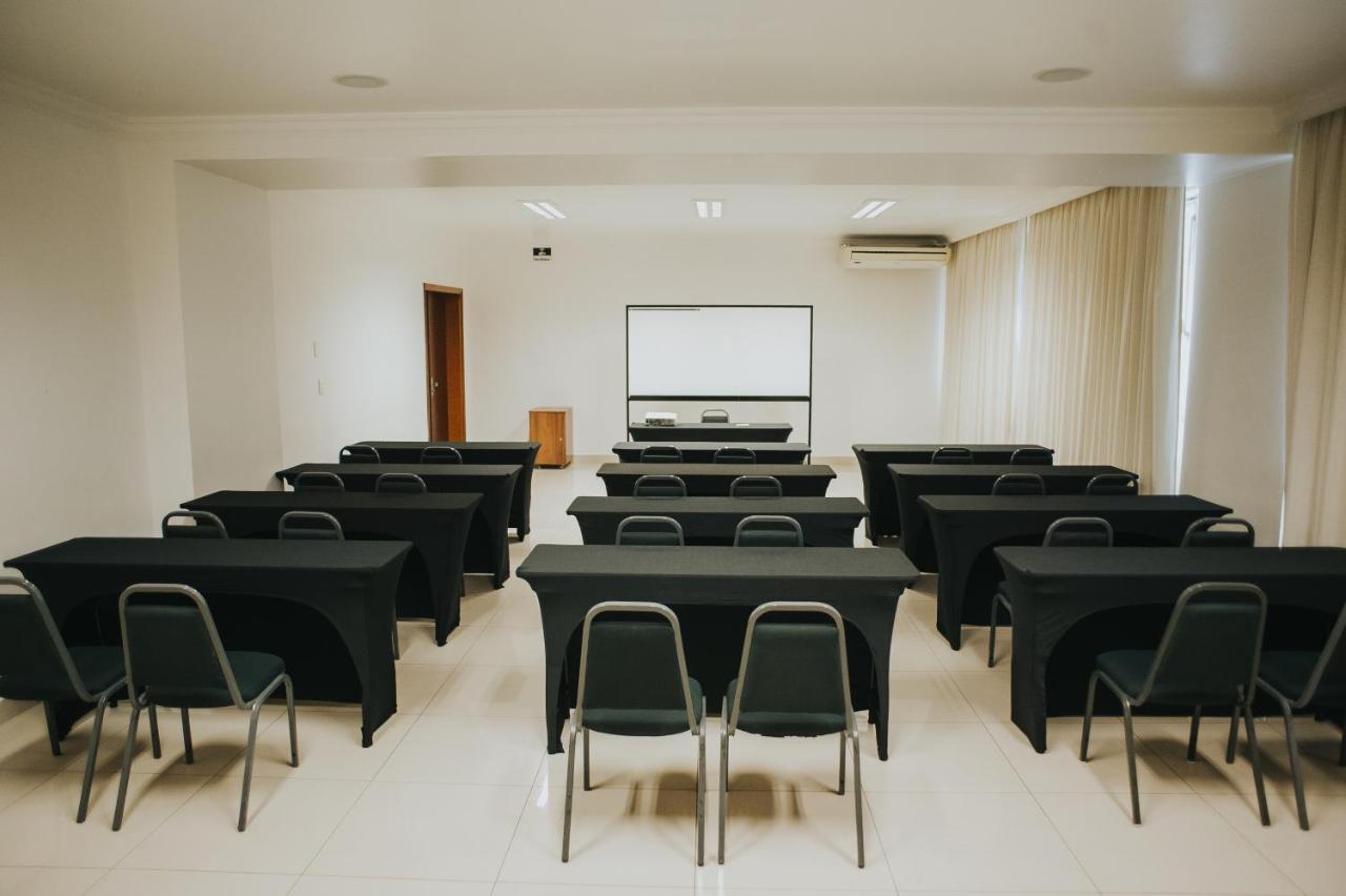 Arua Hotel, Restaurante E Convencoes プレジデンテ・プルデンテ エクステリア 写真