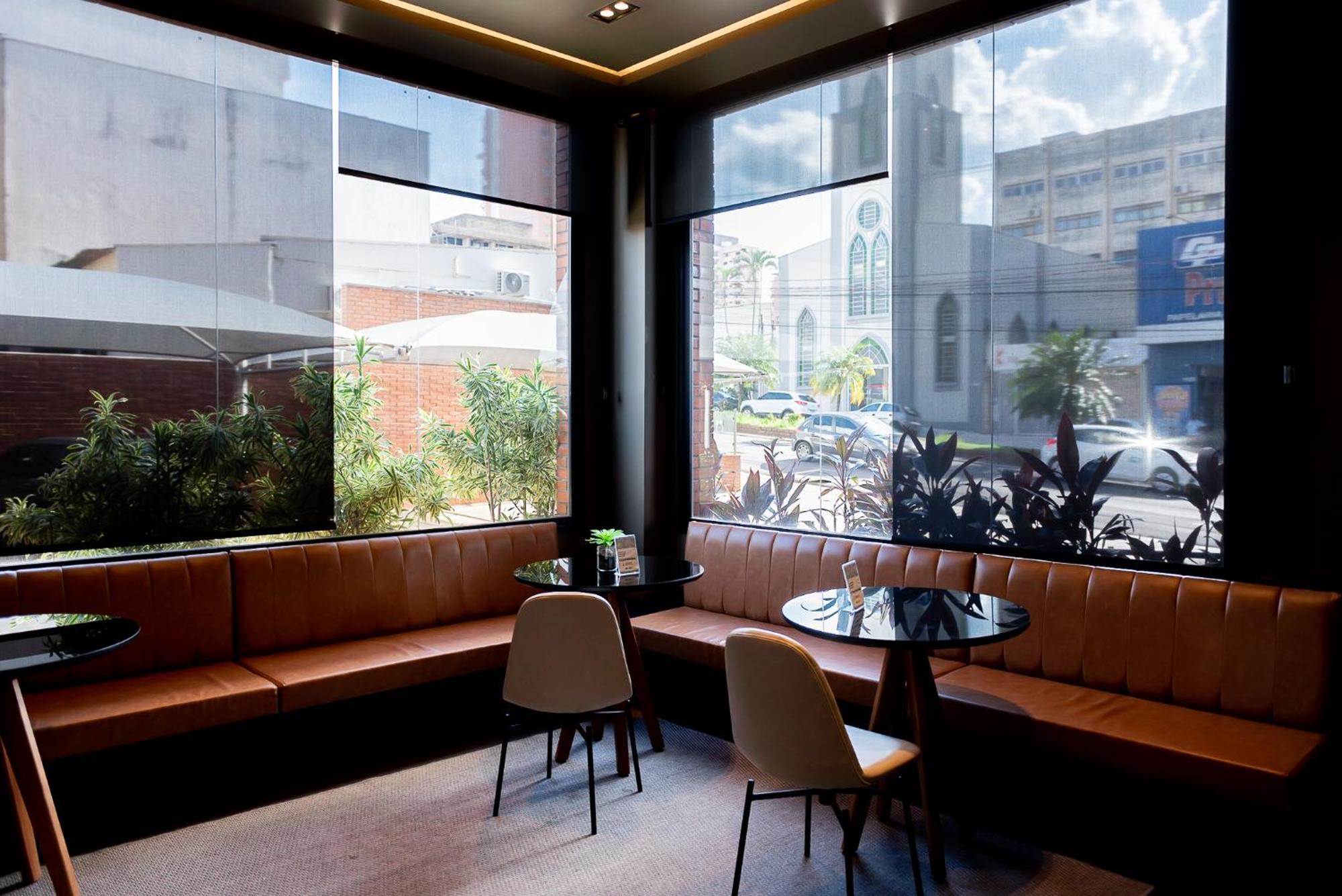 Arua Hotel, Restaurante E Convencoes プレジデンテ・プルデンテ エクステリア 写真