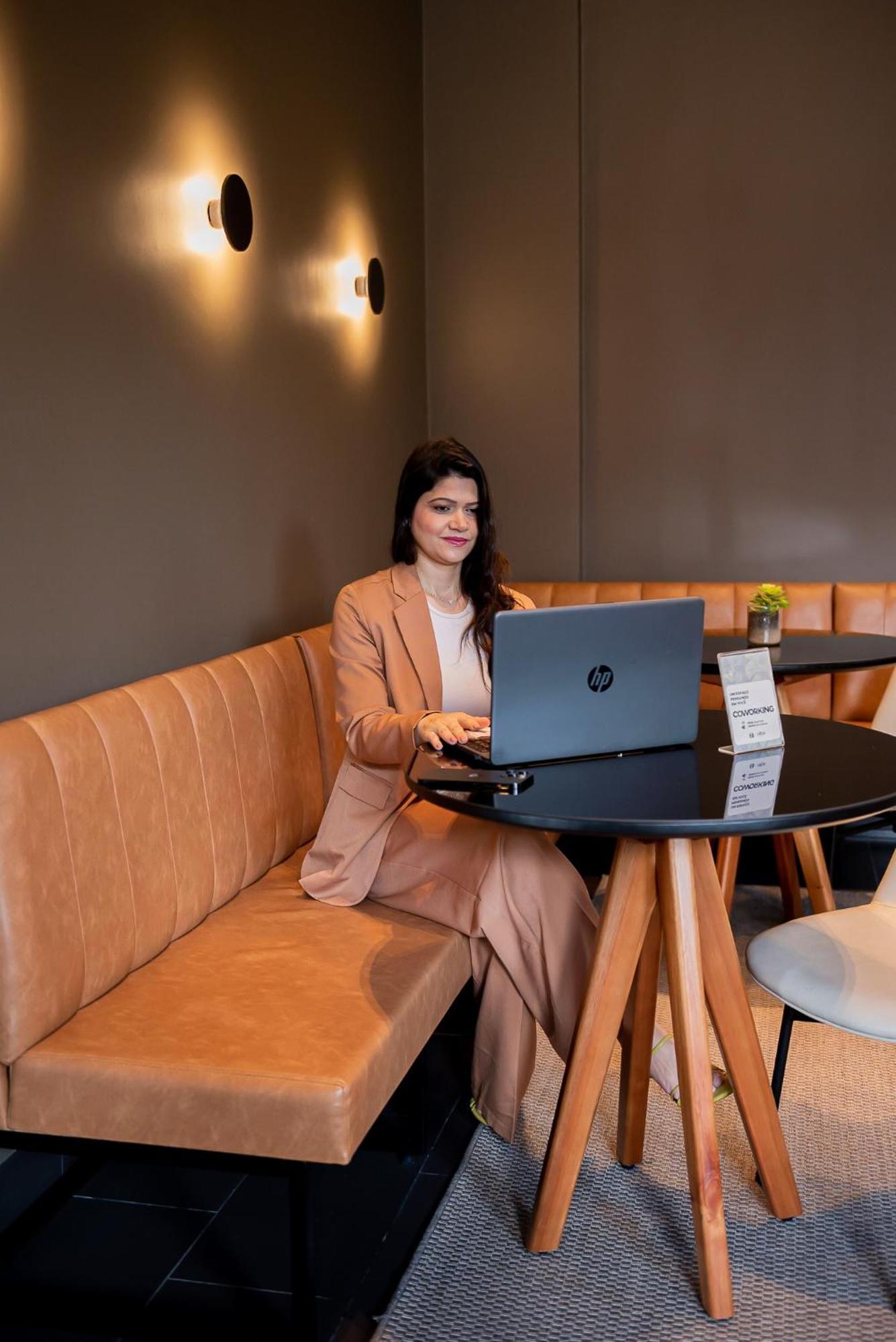Arua Hotel, Restaurante E Convencoes プレジデンテ・プルデンテ エクステリア 写真