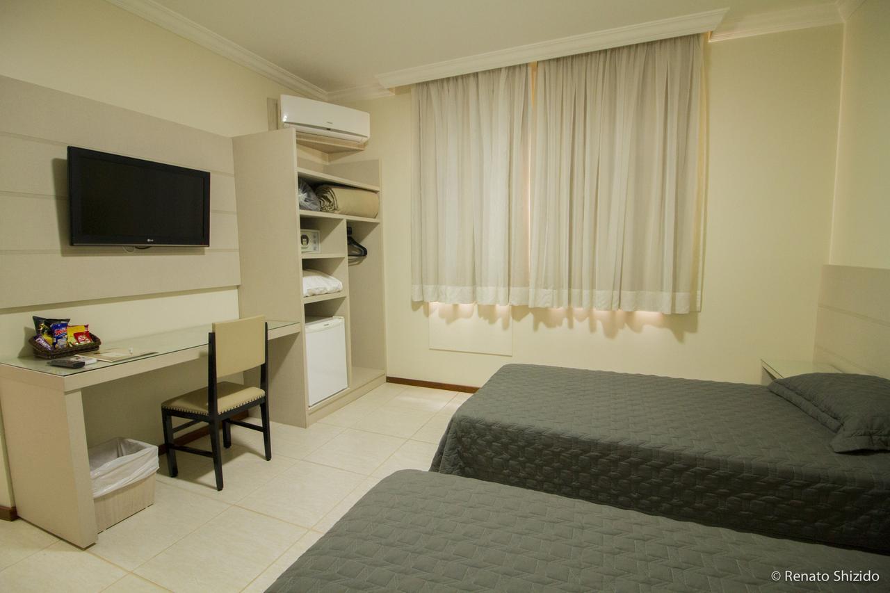 Arua Hotel, Restaurante E Convencoes プレジデンテ・プルデンテ エクステリア 写真